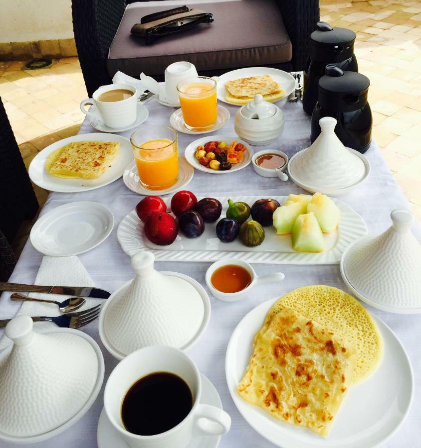 Dar Fama Bed & Breakfast Tétouan Екстериор снимка